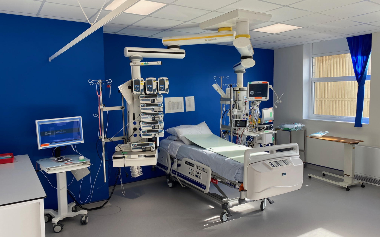 Hospital high dependency unit refurbishment